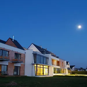 4* Hotel Logis Le Château De Sable